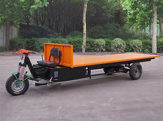 電動平板車能夠在各種復(fù)雜的工作環(huán)境下穩(wěn)定運行